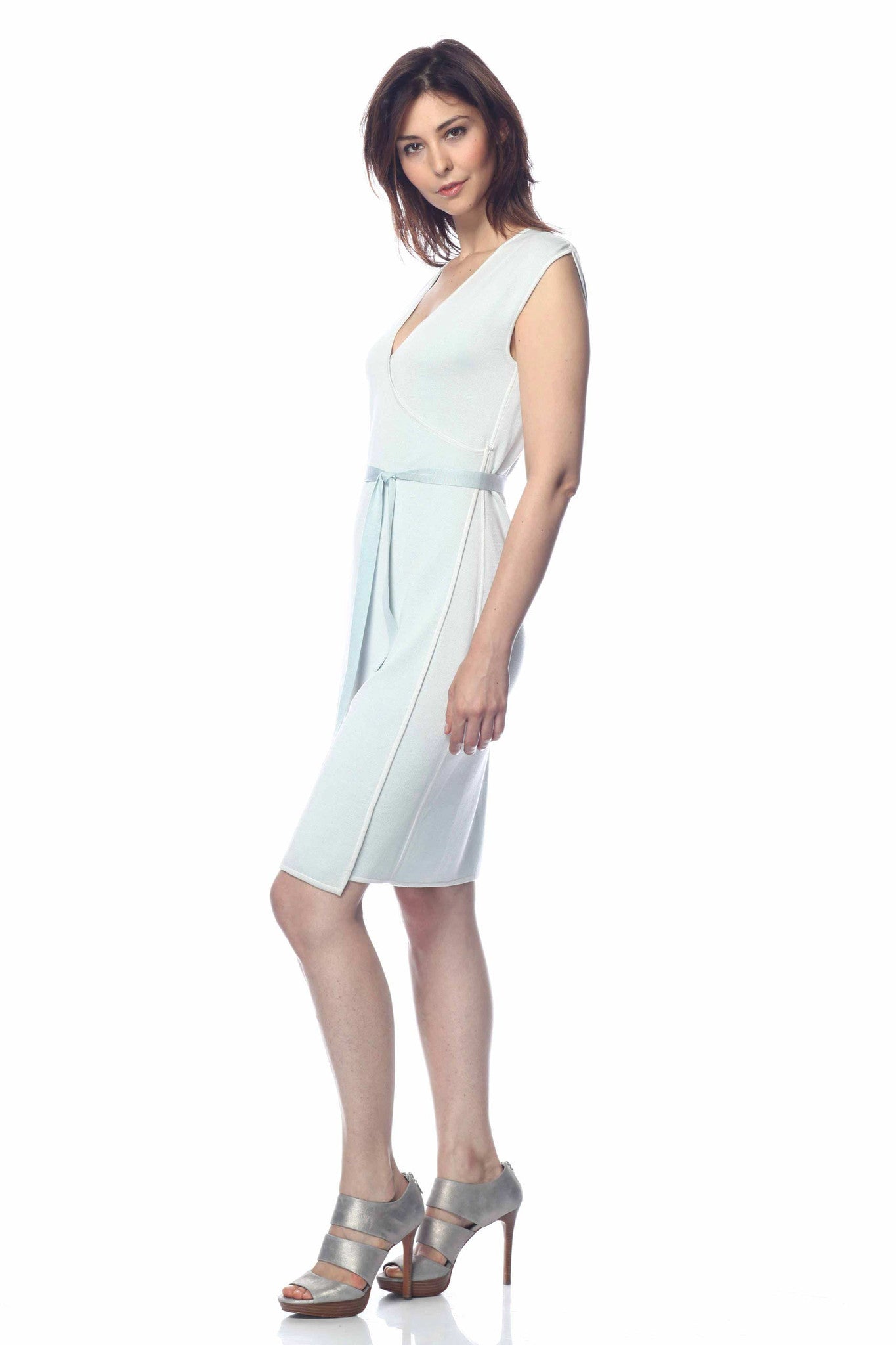 S10032_WHTZ_look1_fr_zoom_style2
