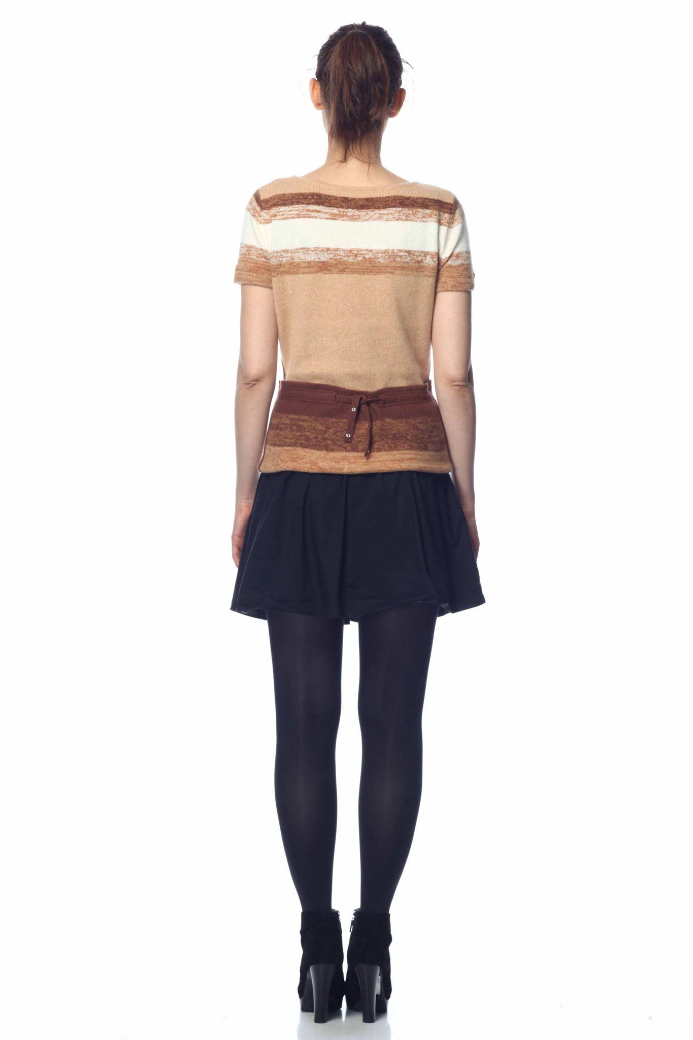 S10061_CMLZ_look3_fr_zoom_style3