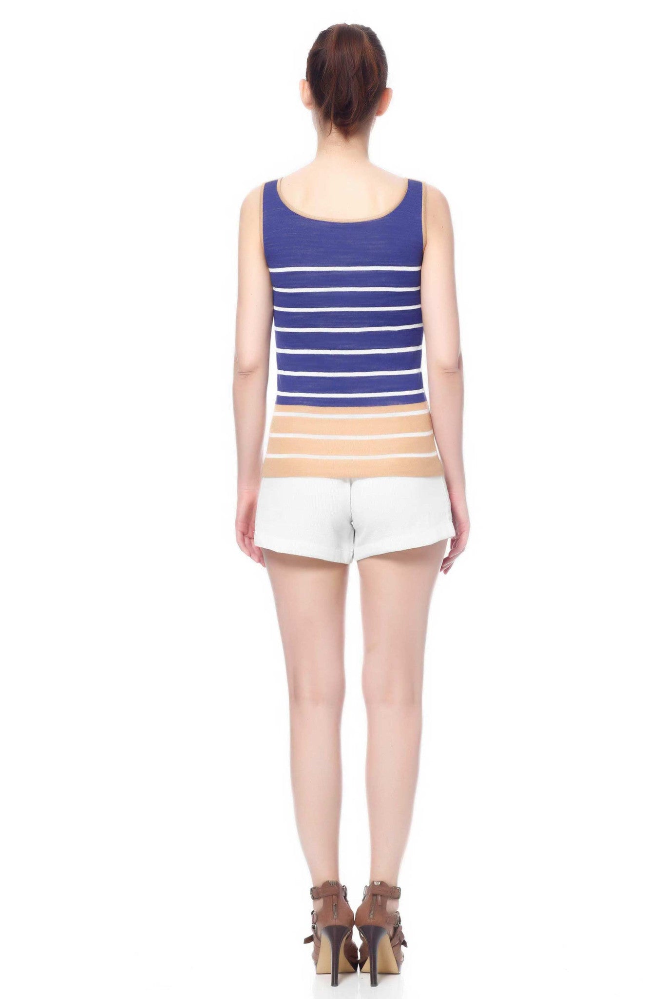 S10136A_NVYZ_Look1_Fr_style1