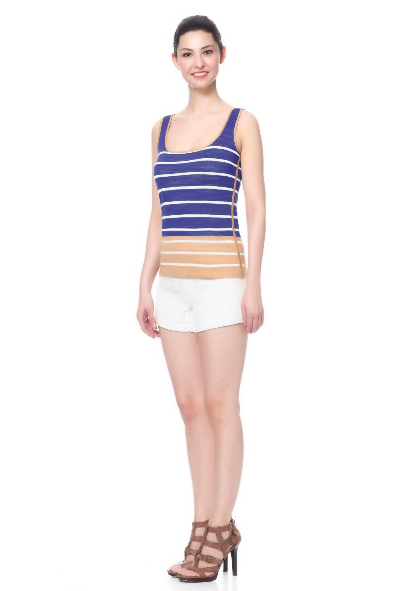 S10136A_NVYZ_Look1_Fr_style1